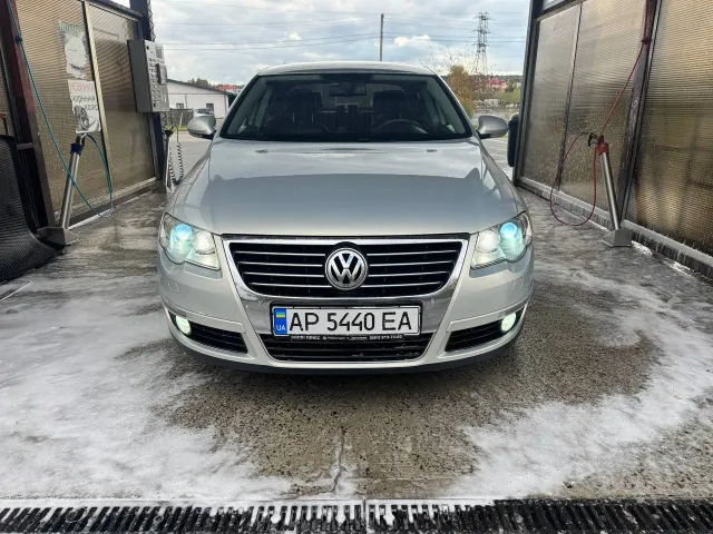 Volkswagen Passat - фото 4