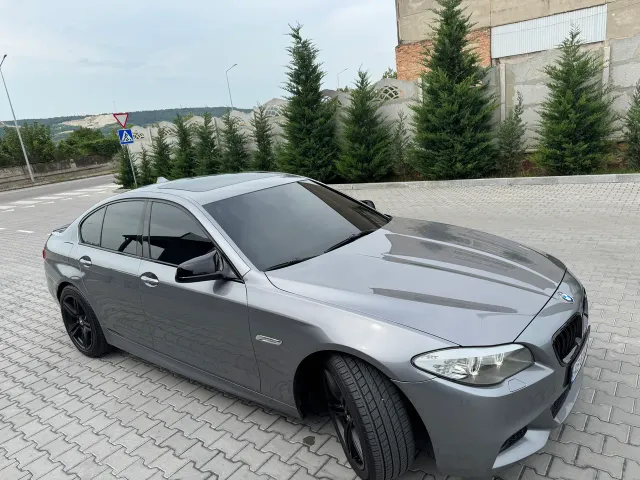 BMW 5 серії - фото 3