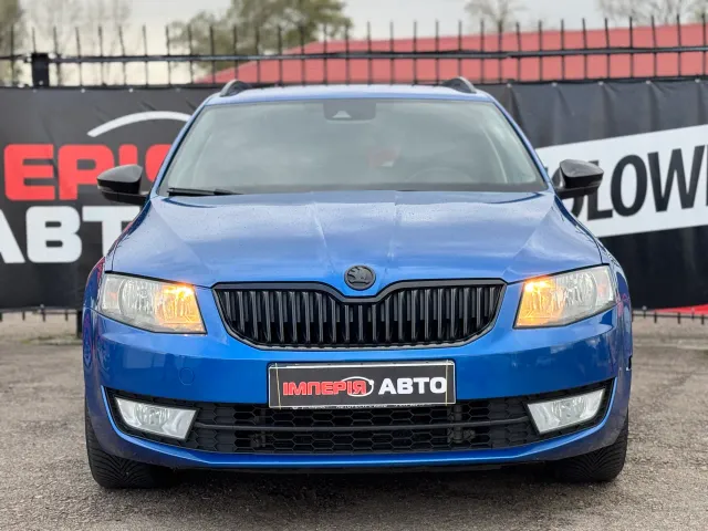 Skoda Octavia - фото 2