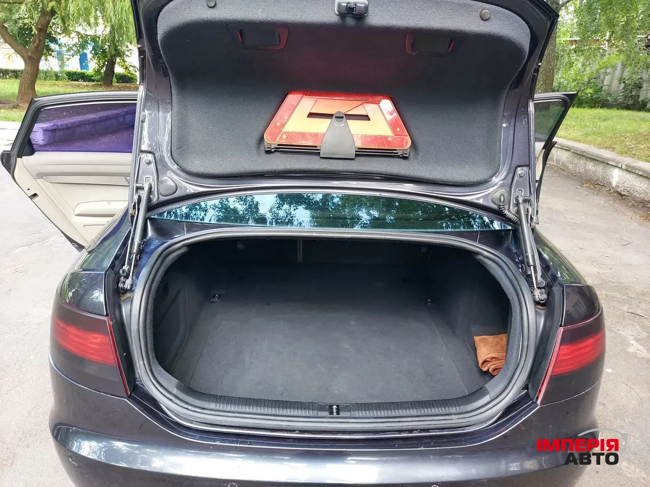 Audi A6 - фото 9