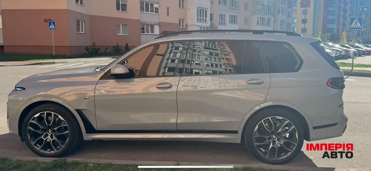 BMW X7 - фото 5