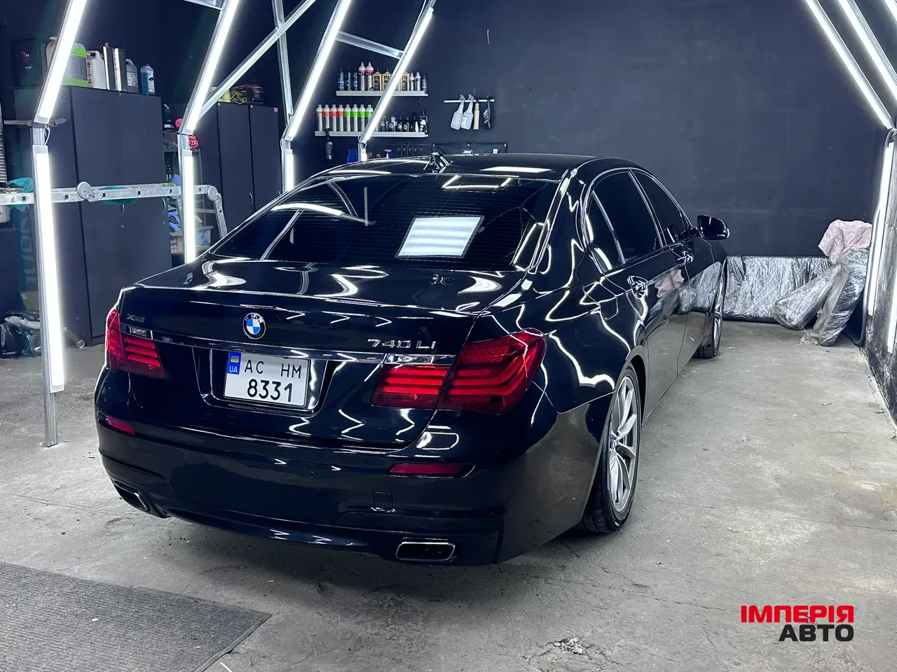BMW 7 серії - фото 9