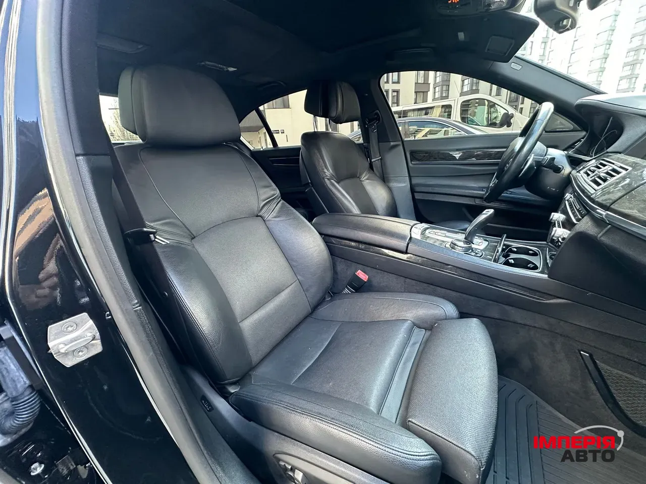 BMW 7 серії - фото 6