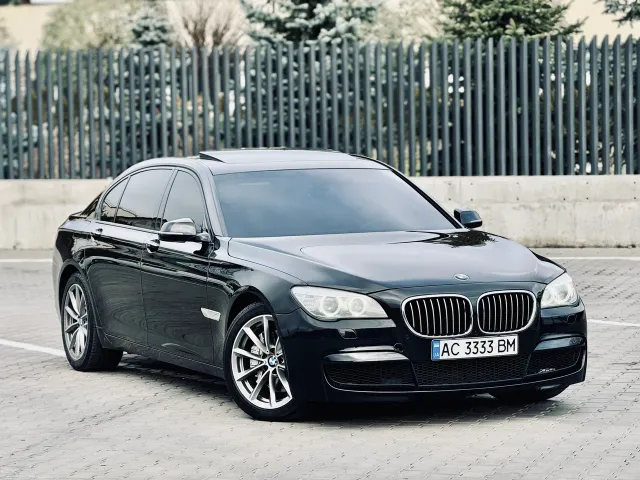 BMW 7 серії - фото 3