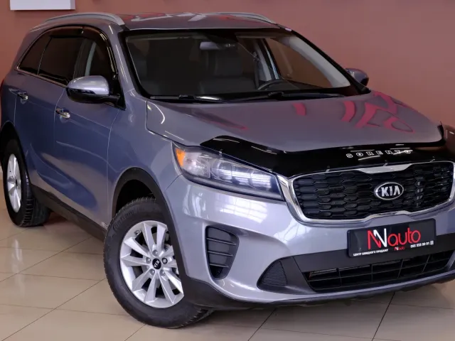 Kia Sorento - фото 4