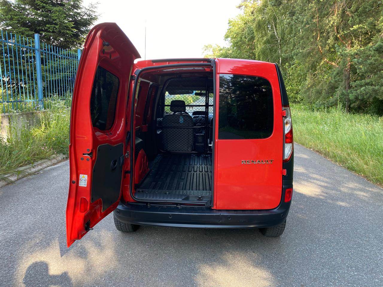 Renault Kangoo - фото 19