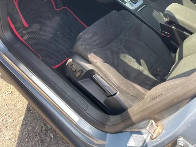 Volkswagen Passat - фото 4