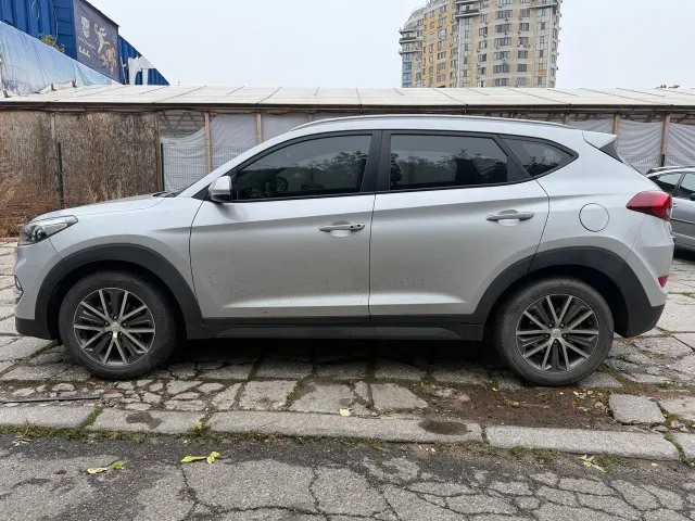 Hyundai Tucson - фото 4