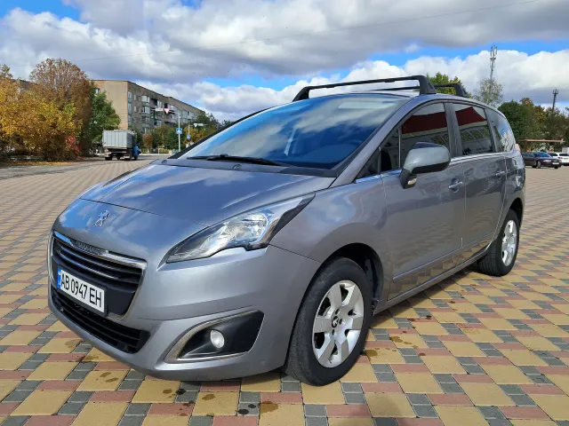 Peugeot 5008 - фото 2