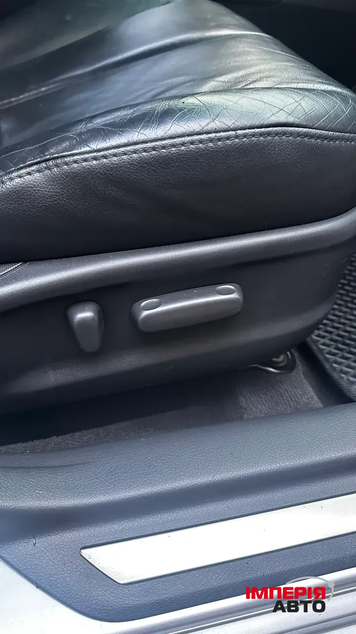 Toyota Camry - фото 12