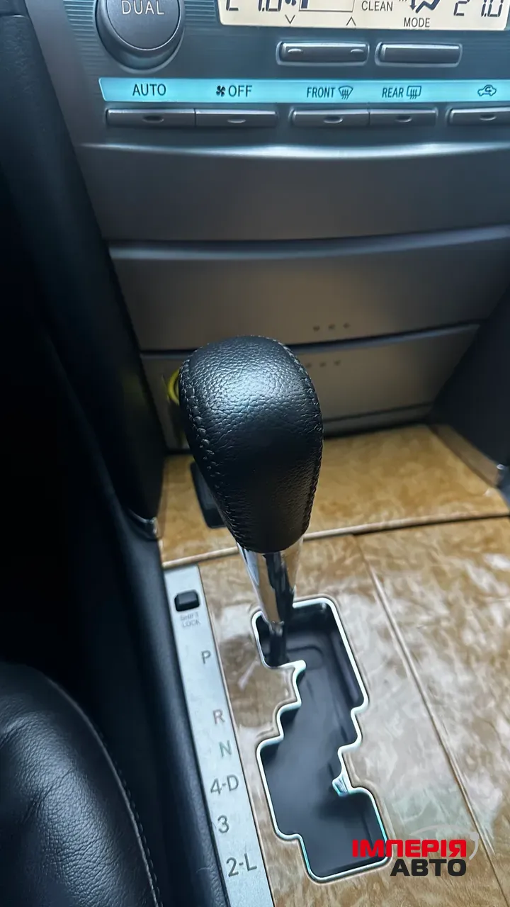 Toyota Camry - фото 19