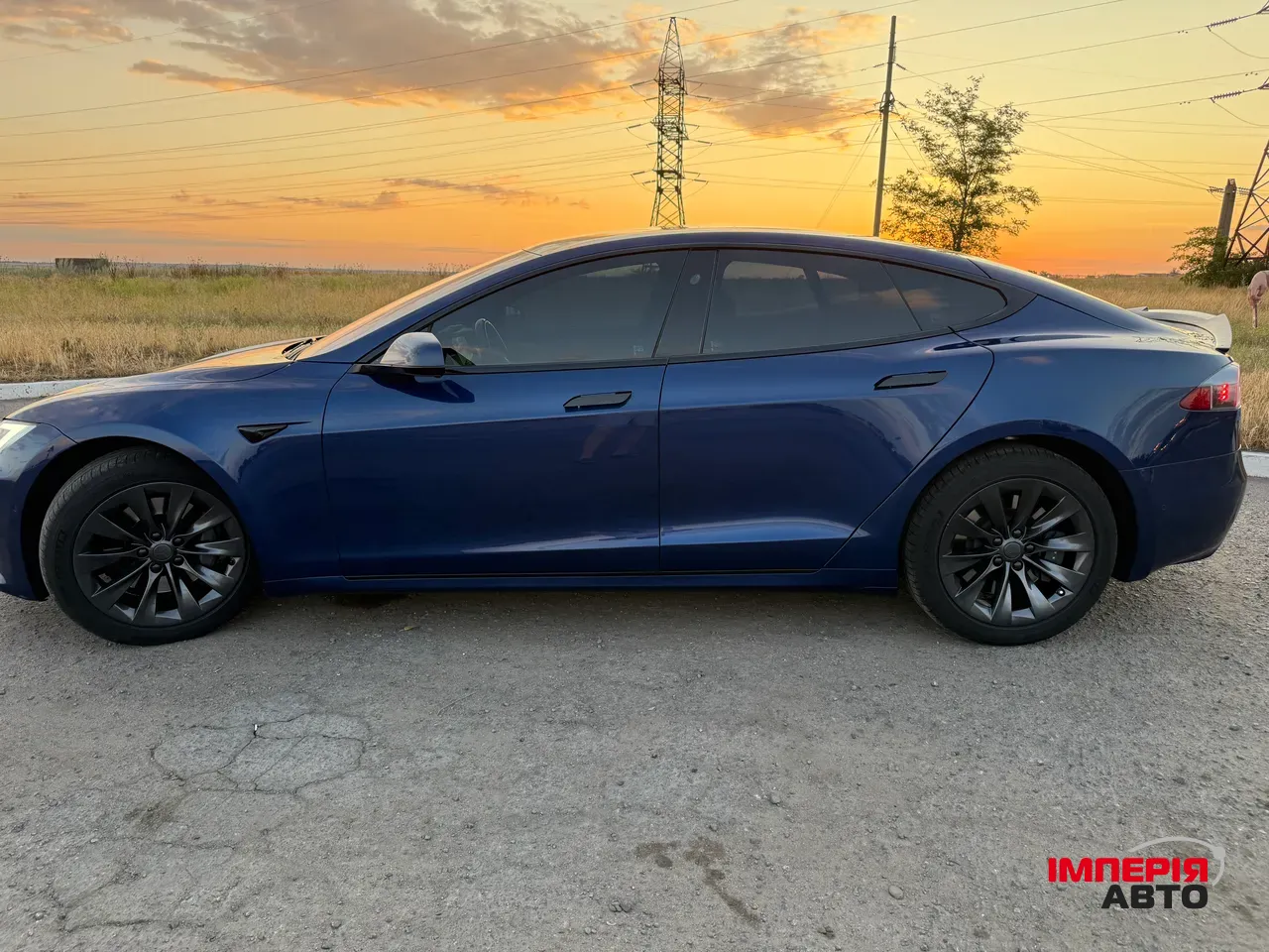 Tesla Model S - фото 6