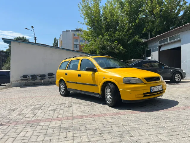 Opel Astra - фото 3