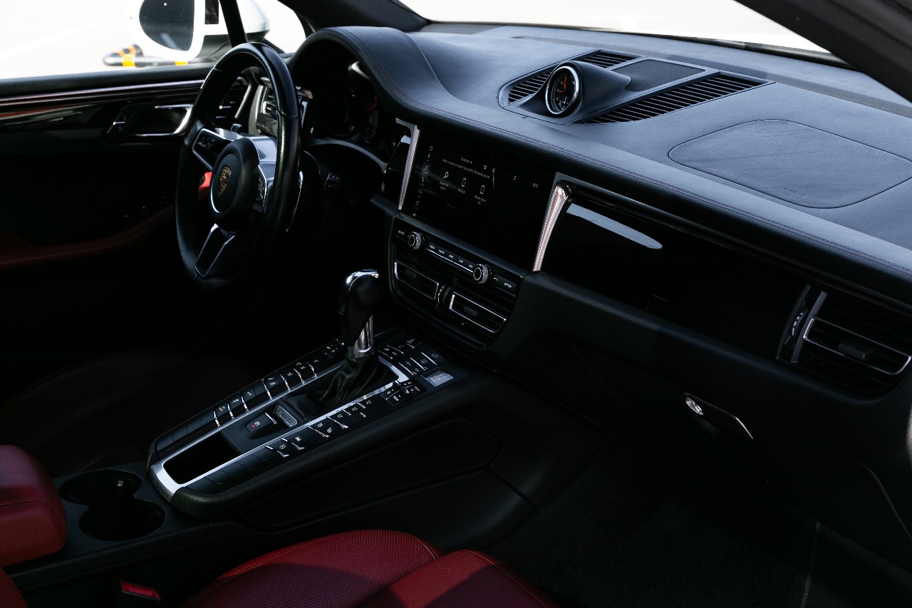 Porsche Macan - фото 8