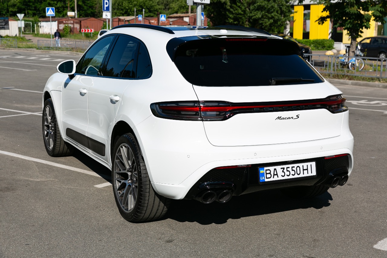 Porsche Macan - фото 12