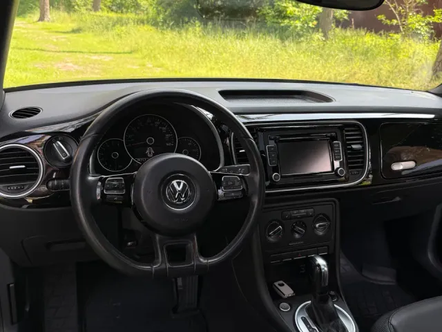 Volkswagen Beetle - фото 4