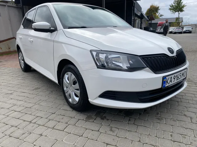Skoda Fabia - фото 1
