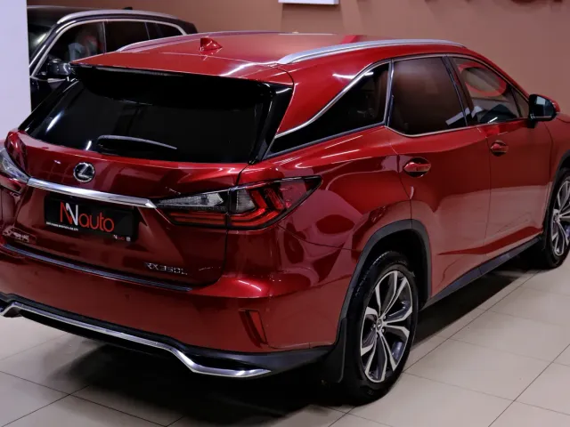 Lexus RX - фото 5