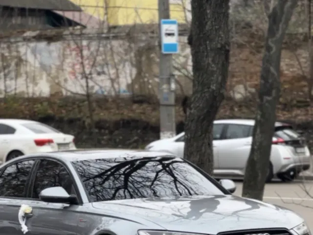 Audi A6 - фото 2