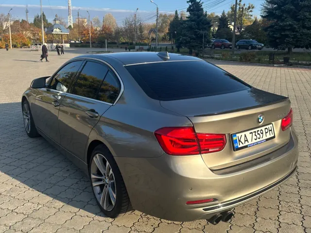 BMW 3 серії - фото 3