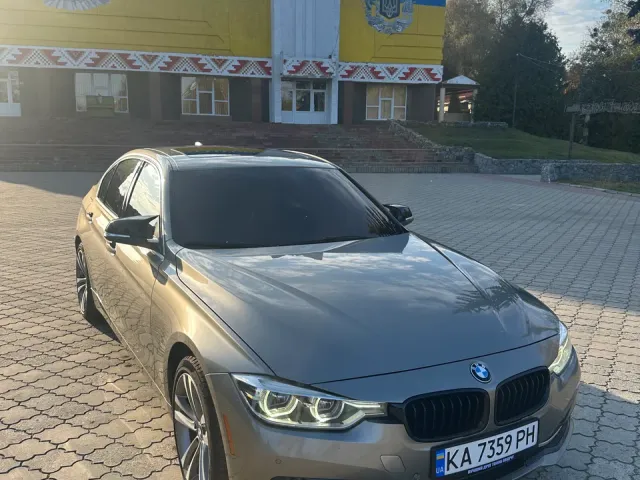 BMW 3 серії - фото 2
