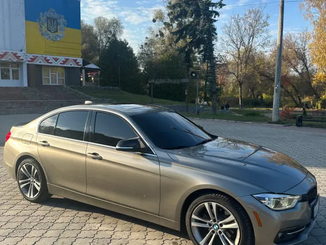 BMW 3 серії - фото 4