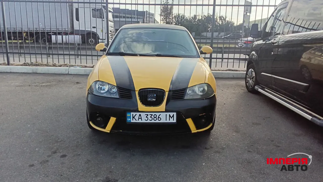 SEAT Ibiza - фото 1