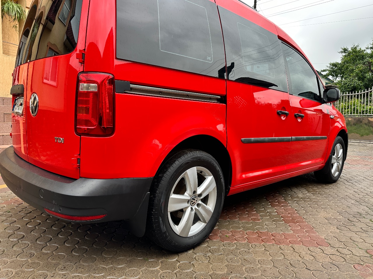 Volkswagen Caddy - фото 23