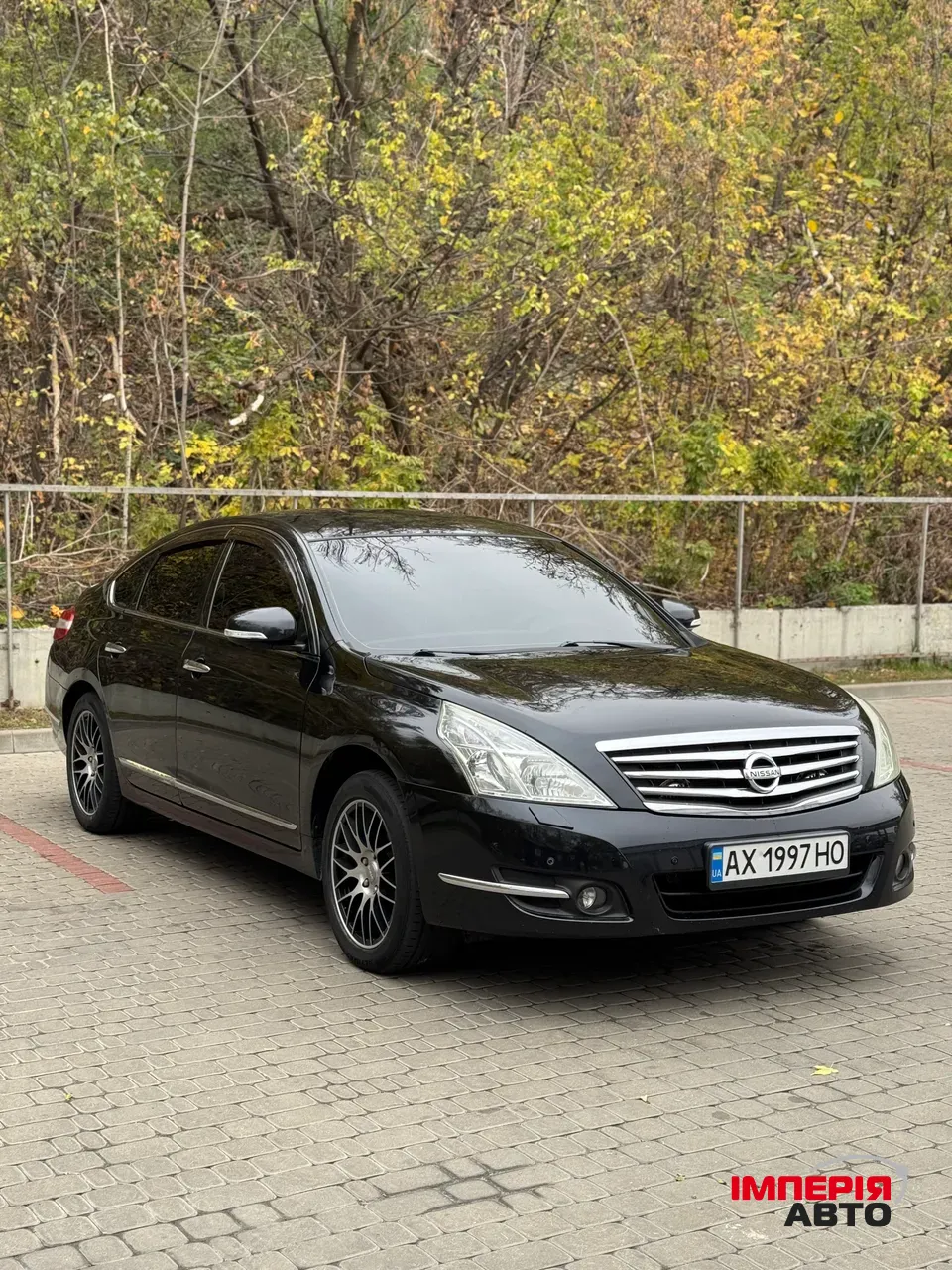 Nissan Teana - фото 1