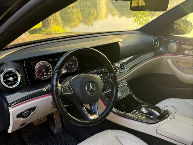 Mercedes-Benz E-Класс - фото 5