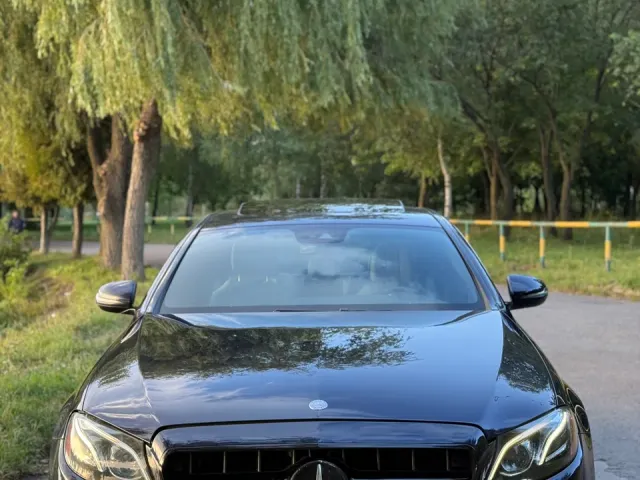 Mercedes-Benz E-Класс - фото 3