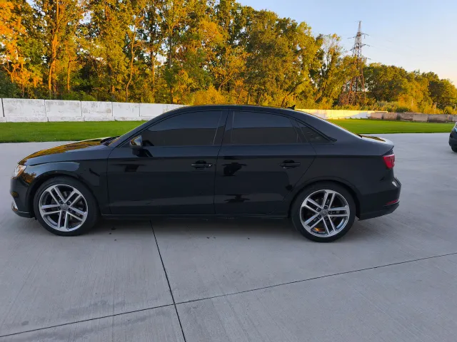 Audi A3 - фото 5