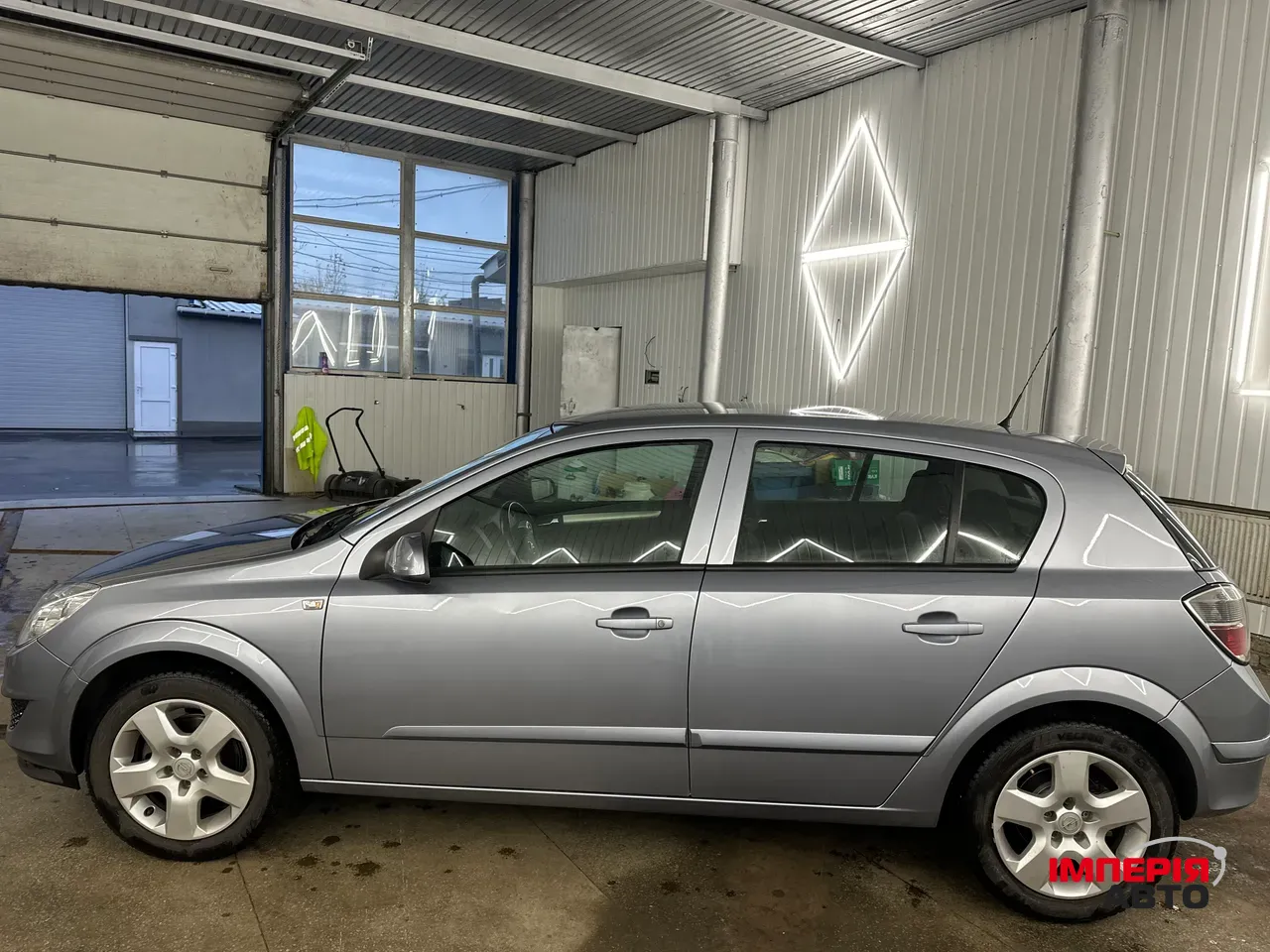 Opel Astra - фото 4