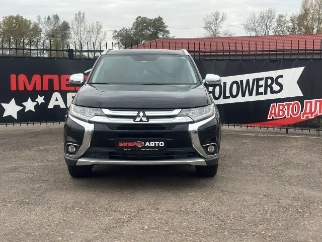Mitsubishi Outlander - фото 4