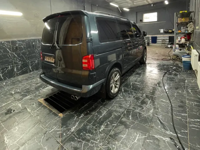 Volkswagen Transporter - фото 3