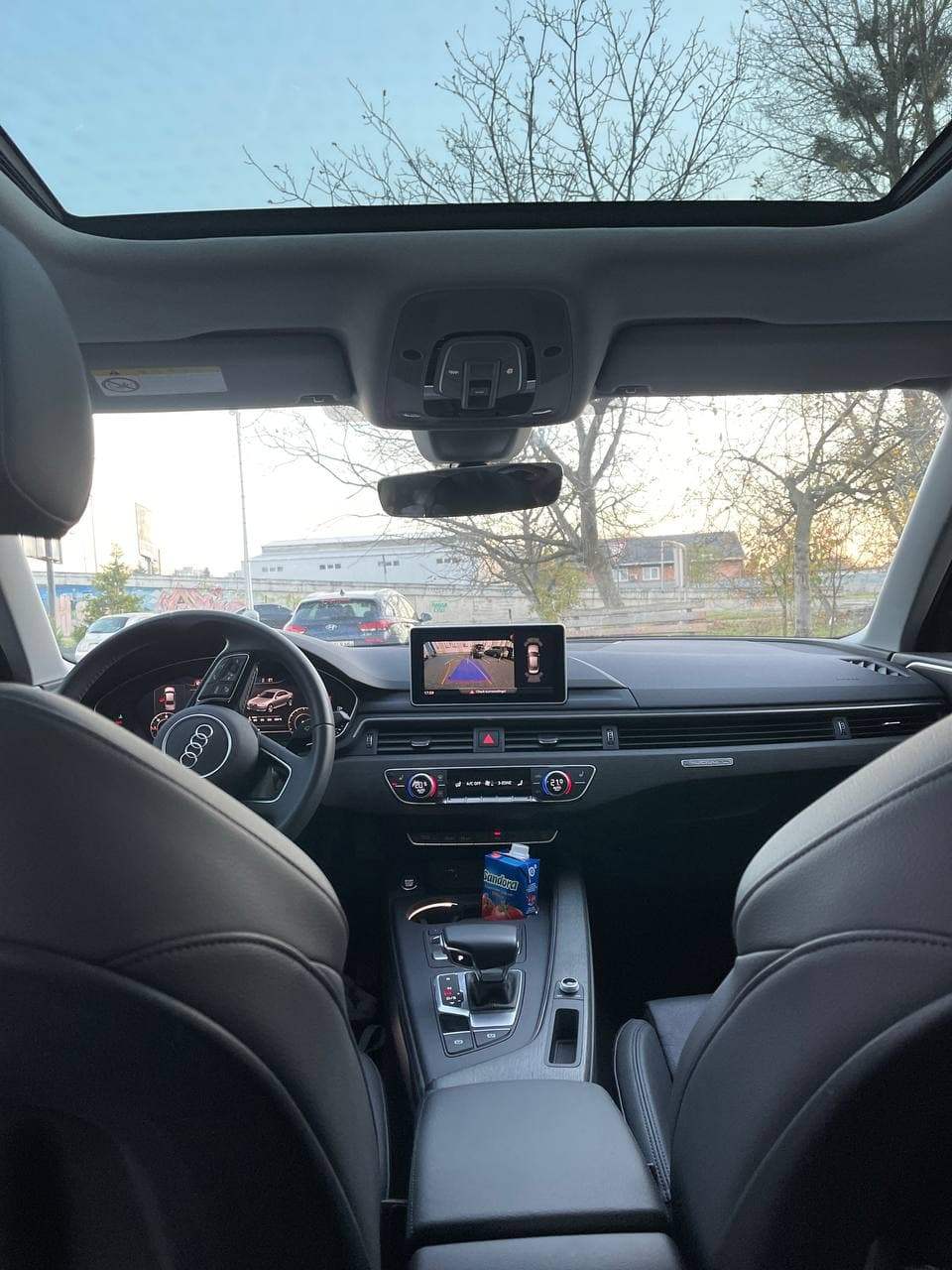 Audi A4 - фото 12