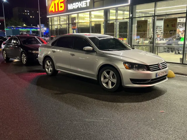 Volkswagen Passat (North America and China) - фото 1