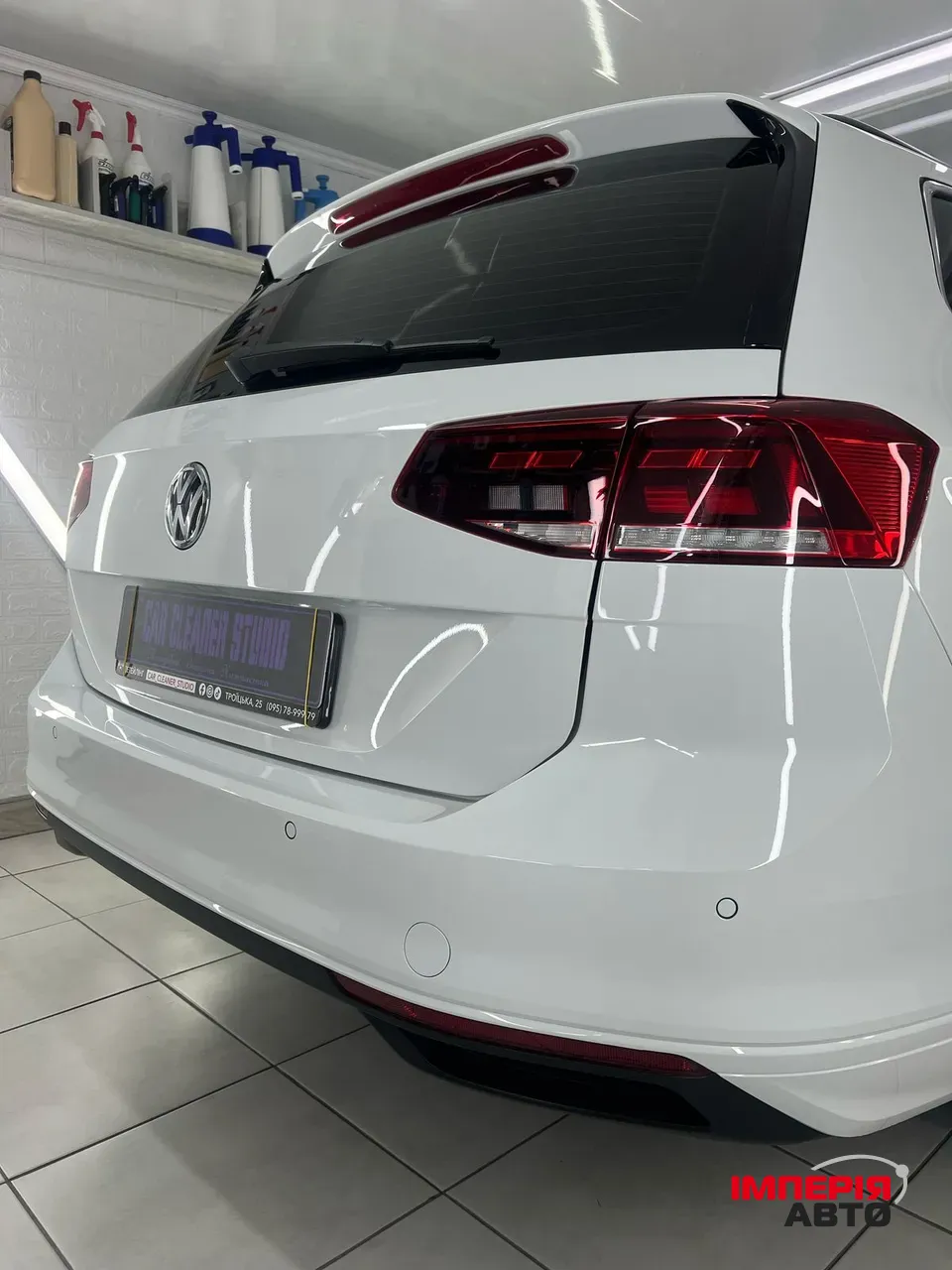 Volkswagen Passat - фото 16