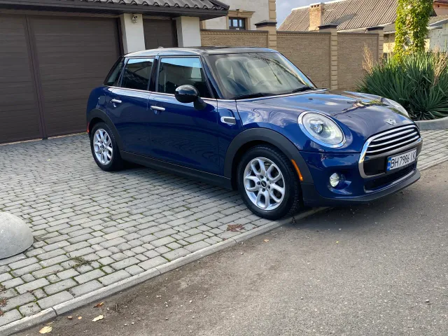 Mini Hatch - фото 1