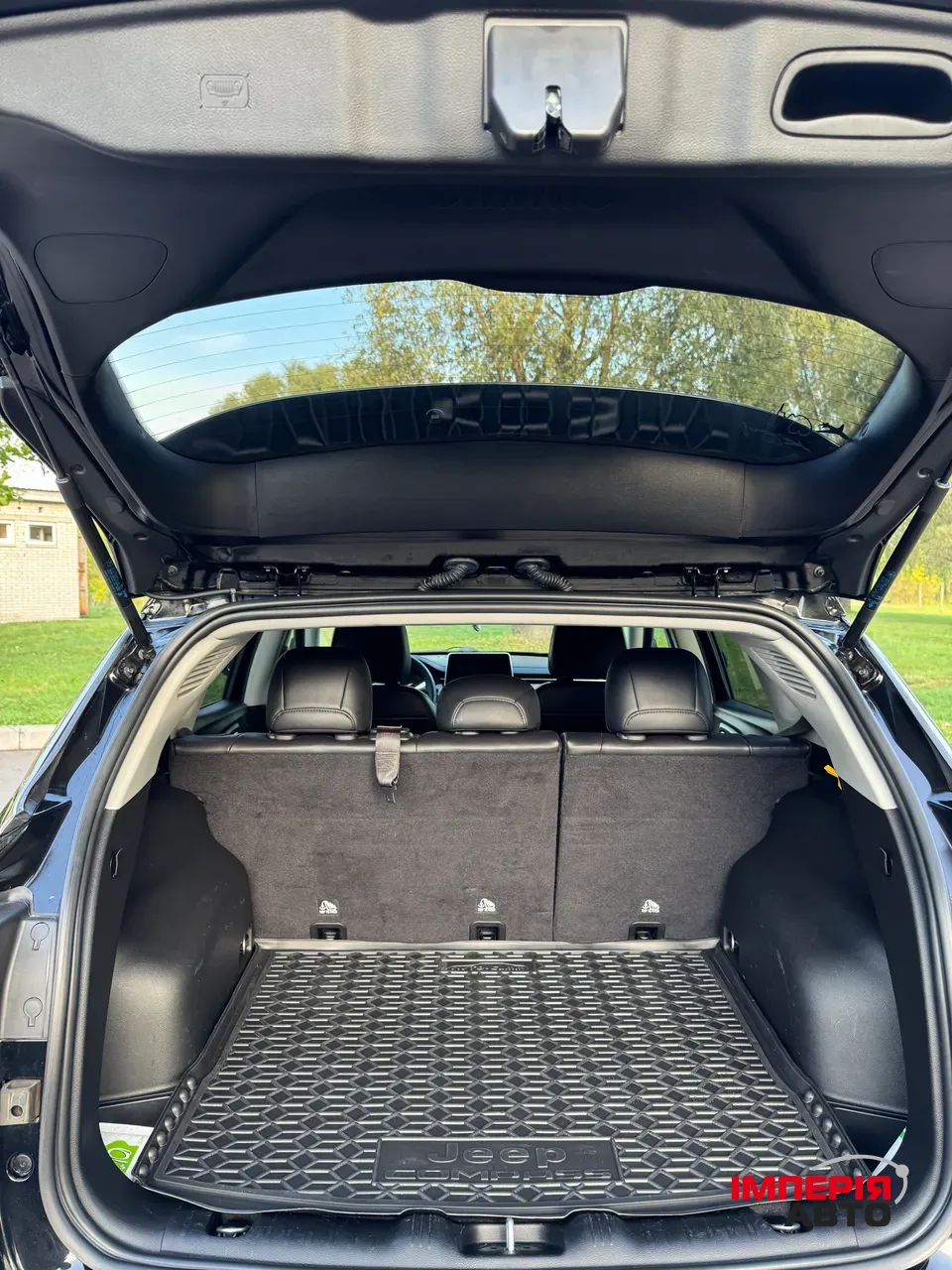 Jeep Compass - фото 8