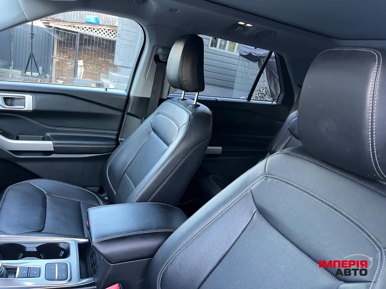 Ford Explorer - фото 3