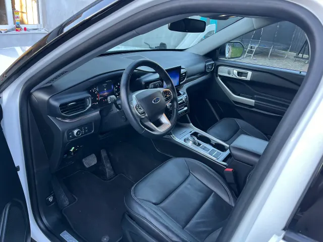 Ford Explorer - фото 5