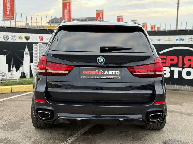BMW X5 - фото 5