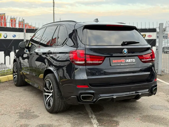 BMW X5 - фото 4