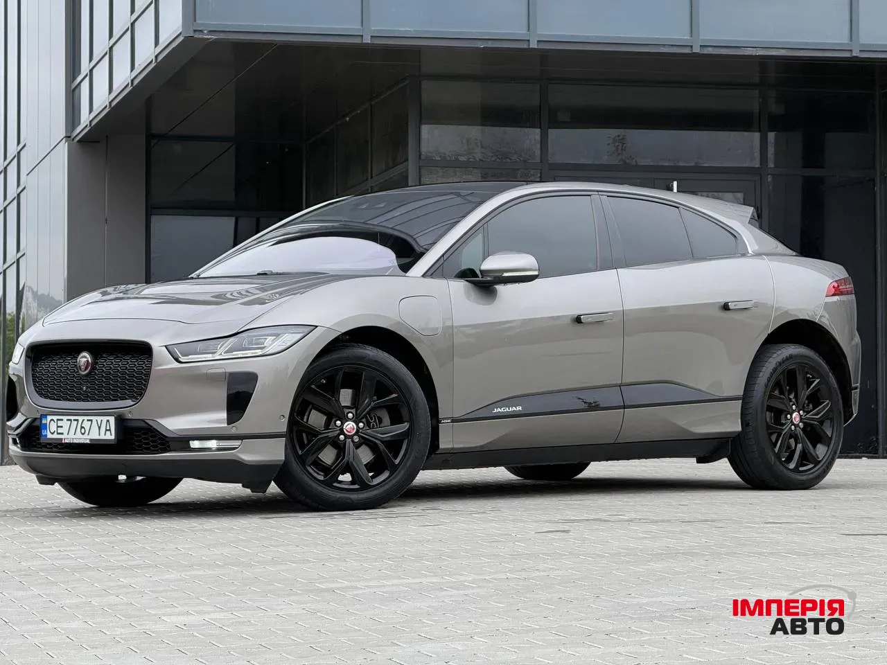 Jaguar I-Pace - фото 2
