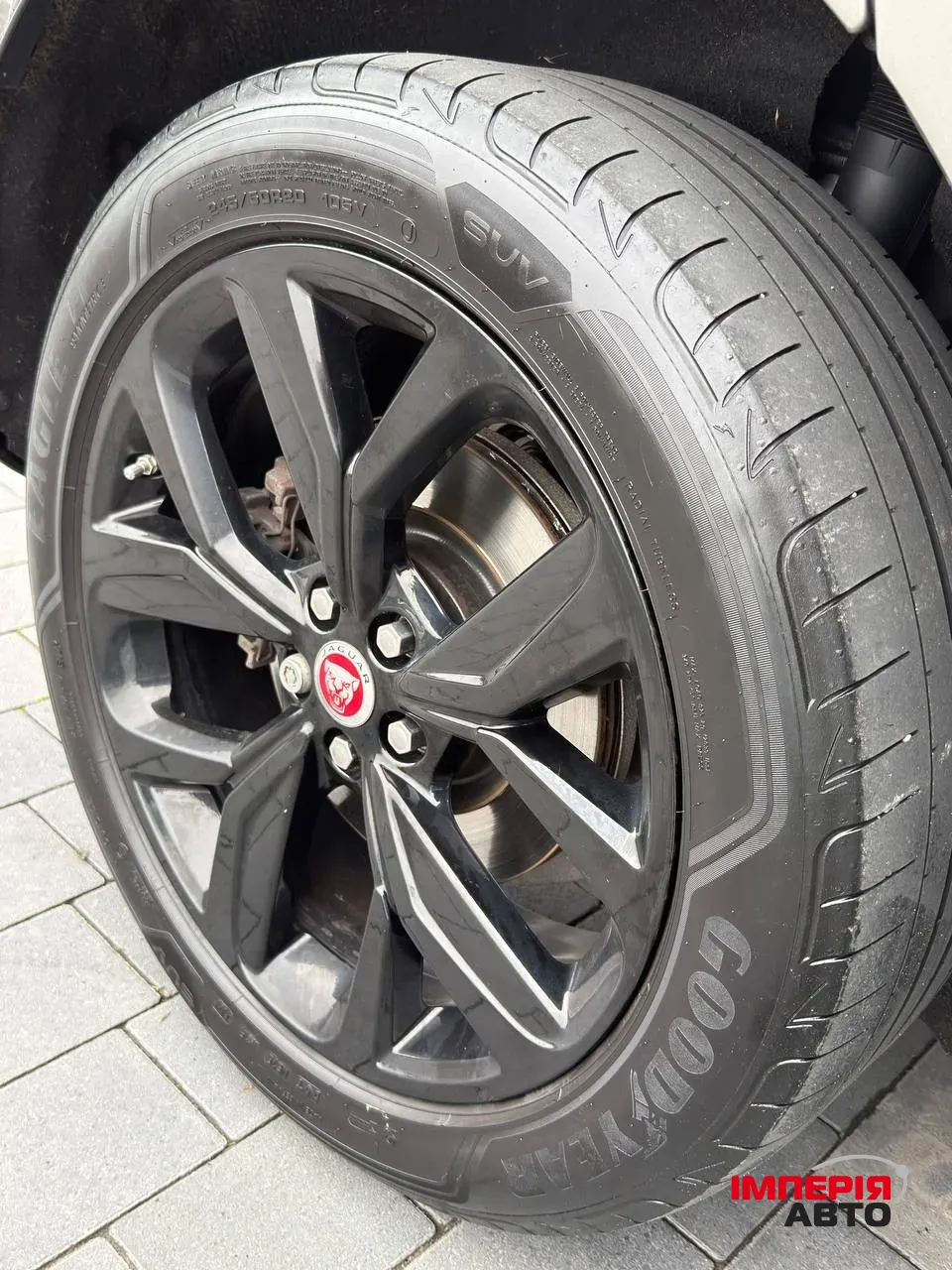 Jaguar I-Pace - фото 49