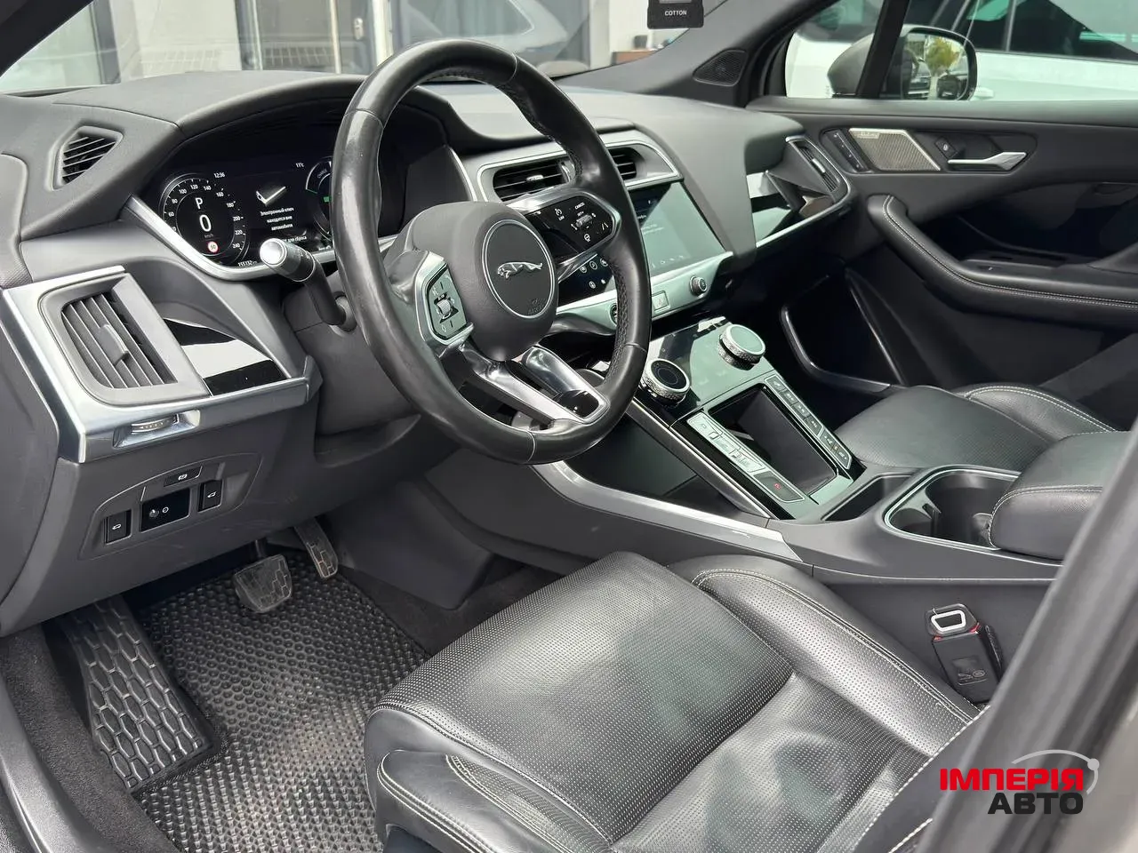 Jaguar I-Pace - фото 10