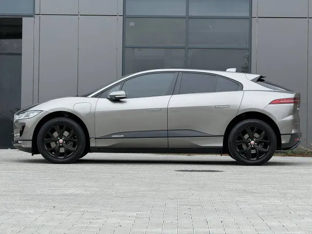 Jaguar I-Pace - фото 5
