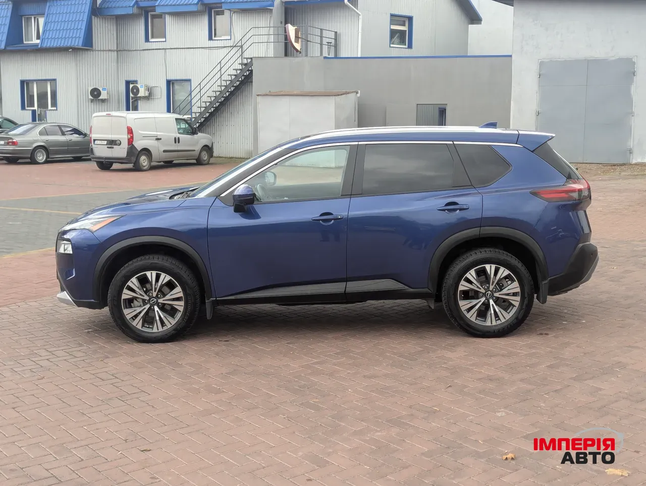 Nissan Rogue - фото 6
