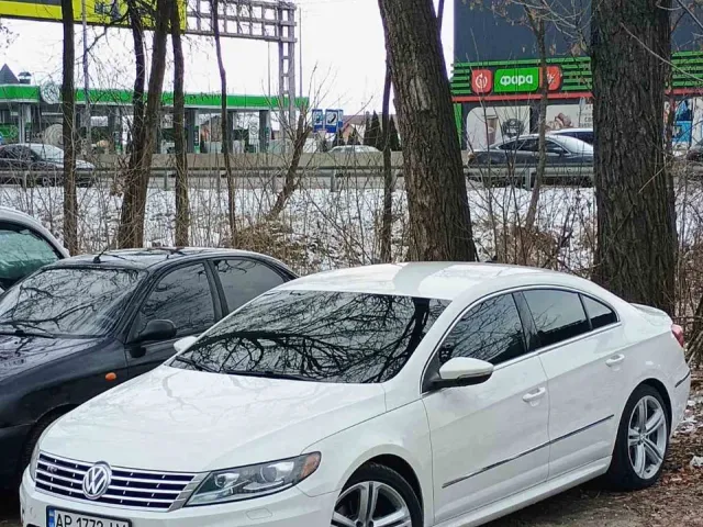Volkswagen Passat CC - фото 2